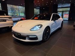 Weiß Gebraucht 2018 Porsche Panamera Sport Turismo Kombi | 46.990 € (Fairer Preis)