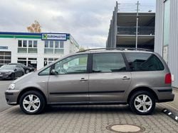 Grau Gebraucht 2008 Seat Alhambra Reference Van / Kleinbus | 6.940 € (Teuer)
