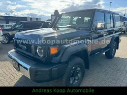 Attitude black metallic Neu 2024 Toyota Land Cruiser SUV | 89.980 €