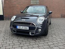 Grau Gebraucht 2016 Mini Cooper SD Kleinwagen | 15.400 € (Fairer Preis)