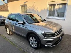Silber Gebraucht 2016 VW Tiguan Highline SUV | 20.600 € (Guter Preis)