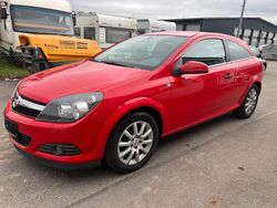 Rot Gebraucht 2009 Opel Astra GTC Kleinwagen | 2.450 € (Etwas zu teuer)