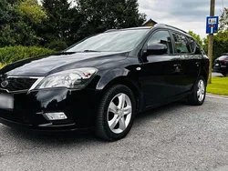 Schwarz Gebraucht 2011 Kia Ceed Sportswagon Kombi | 6.390 €