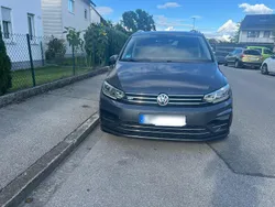 Grau Gebraucht 2017 VW Touran R-line Van / Kleinbus | 20.500 € (Fairer Preis)