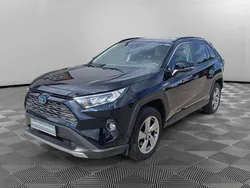 Attitude black mica Gebraucht 2021 Toyota RAV4 Hybrid Team SUV | 32.980 € (Fairer Preis)