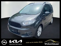 Magneticgrau (metallic) Gebraucht 2017 Ford Tourneo Titanium Van / Kleinbus | 10.890 € (Fairer Preis)