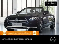 Schwarz Gebraucht 2022 Mercedes E200 Avantgarde Cabrio | 44.990 € (Etwas zu teuer)