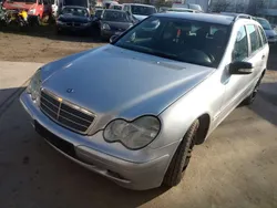 Silber Gebraucht 2003 Mercedes C180 Classic Kombi | 3.985 € (Teuer)