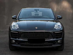 Grau Gebraucht 2017 Porsche Macan SUV | 41.900 € (Superpreis)