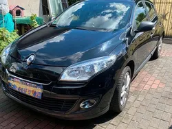 Schwarz Gebraucht 2012 Renault Mégane III Kleinwagen | 3.800 € (Guter Preis)