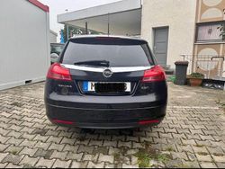 Schwarz Gebraucht 2009 Opel Insignia Edition Kombi | 4.850 € (Teuer)
