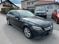Schwarz Gebraucht 2019 Mercedes C200 Business Kombi | 13.990 €