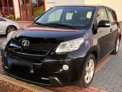 Schwarz Gebraucht 2009 Toyota Urban Cruiser Kleinwagen | 5.995 € (Guter Preis)
