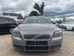 Braun Gebraucht 2005 Volvo V50 Kombi | 3.000 € (Fairer Preis)