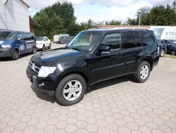 Schwarz Gebraucht 2007 Mitsubishi Pajero Intense SUV | 17.999 €