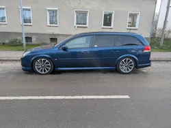 Blau Gebraucht 2025 Opel Vectra Kombi | 3.800 €