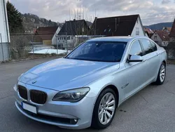 Silber Gebraucht 2011 BMW 750 Limousine | 17.500 €
