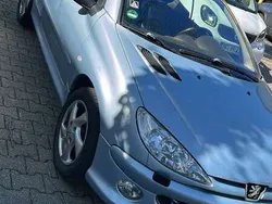 Grau Gebraucht 2003 Peugeot 206 CC Platinum Cabrio | 1.400 € (Guter Preis)