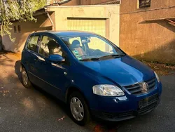 Blau Gebraucht 2005 VW Fox Kleinwagen | 600 € (Fairer Preis)