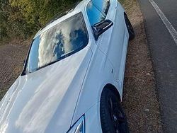 Weiß Gebraucht 2015 BMW 320 Gran Turismo Luxury Line Limousine | 18.000 € (Etwas zu teuer)