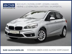 Silbergrau (silber) Gebraucht 2017 BMW 218 Active Tourer Advantage Van / Kleinbus | 17.480 € (Fairer Preis)