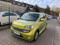 Grün Gebraucht 2008 Daihatsu Materia Van / Kleinbus | 2.500 € (Etwas zu teuer)