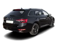 Schwarz Gebraucht 2024 Skoda Superb Style Kombi | 52.299 €