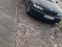 Schwarz Gebraucht 2001 BMW 325 M Sport Kombi | 2.300 € (Guter Preis)