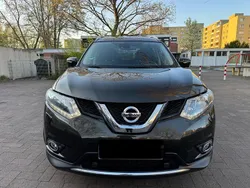 Grün Gebraucht 2015 Nissan X-Trail SUV | 11.000 € (Fairer Preis)
