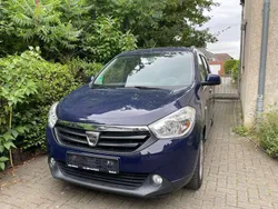 Blau Gebraucht 2016 Dacia Lodgy Van / Kleinbus | 7.200 € (Fairer Preis)