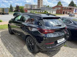 Diamant schwarz Gebraucht 2022 Opel Grandland X Basis SUV | 21.100 € (Fairer Preis)