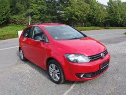 Rot Gebraucht 2012 VW Golf Plus Match Van / Kleinbus | 5.999 € (Fairer Preis)