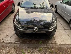 Schwarz Gebraucht 2014 VW Golf VII GTD Limousine | 14.500 € (Etwas zu teuer)