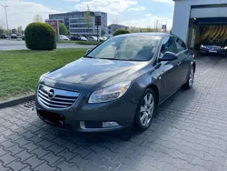 Grau Gebraucht 2009 Opel Insignia Limousine | 7.600 € (Teuer)