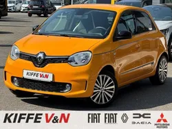 Mangogelb Gebraucht 2023 Renault Twingo Techno Kleinwagen | 13.990 € (Fairer Preis)