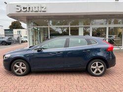 Caspian blue metallic (metallic) Gebraucht 2013 Volvo V40 Momentum Kombi | 12.850 € (Etwas zu teuer)