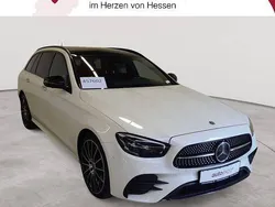 Designo diamantweiß bright metallic Gebraucht 2022 Mercedes E400 AMG line Kombi | 41.689 € (Guter Preis)