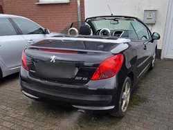 Schwarz Gebraucht 2007 Peugeot 207 CC Cabrio | 3.499 €