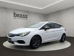 Schnee weiß (uni) Gebraucht 2021 Opel Astra Edition Limousine | 12.850 € (Superpreis)