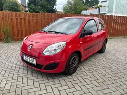 Rot Gebraucht 2008 Renault Twingo Authentique Kleinwagen | 3.500 € (Teuer)