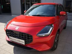 Burning red pearl Gebraucht 2024 Suzuki Swift Comfort+ Limousine | 20.730 € (Teuer)