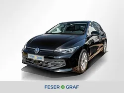 Grenadilschwarz metallic Gebraucht 2024 VW Golf VIII Style Limousine | 25.640 € (Guter Preis)