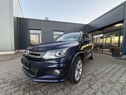 Blau Gebraucht 2013 VW Tiguan Sportline SUV | 12.990 € (Etwas zu teuer)
