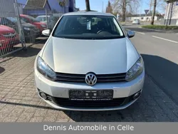 Silber Gebraucht 2010 VW Golf VI Team Limousine | 5.990 € (Etwas zu teuer)