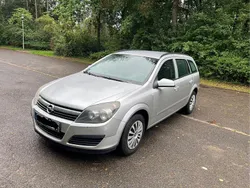 Silber Gebraucht 2007 Opel Astra Limousine | 2.890 € (Fairer Preis)