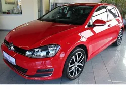 Rot Gebraucht 2016 VW Golf VII Allstar Limousine | 13.999 € (Fairer Preis)