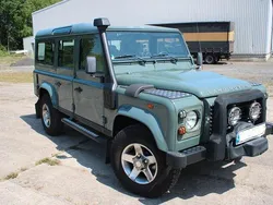 Grün Gebraucht 2013 Land Rover Defender SUV | 46.000 € (Guter Preis)