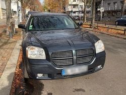 Grau Gebraucht 2007 Dodge Magnum SXT Kombi | 6.400 €