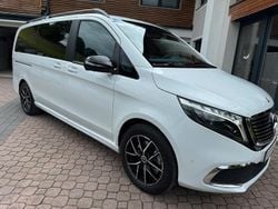 Weiß Gebraucht 2020 Mercedes EQV300 Van / Kleinbus | 36.999 € (Fairer Preis)