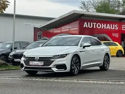 Weiß Gebraucht 2019 VW Arteon R-line Limousine | 27.490 € (Etwas zu teuer)